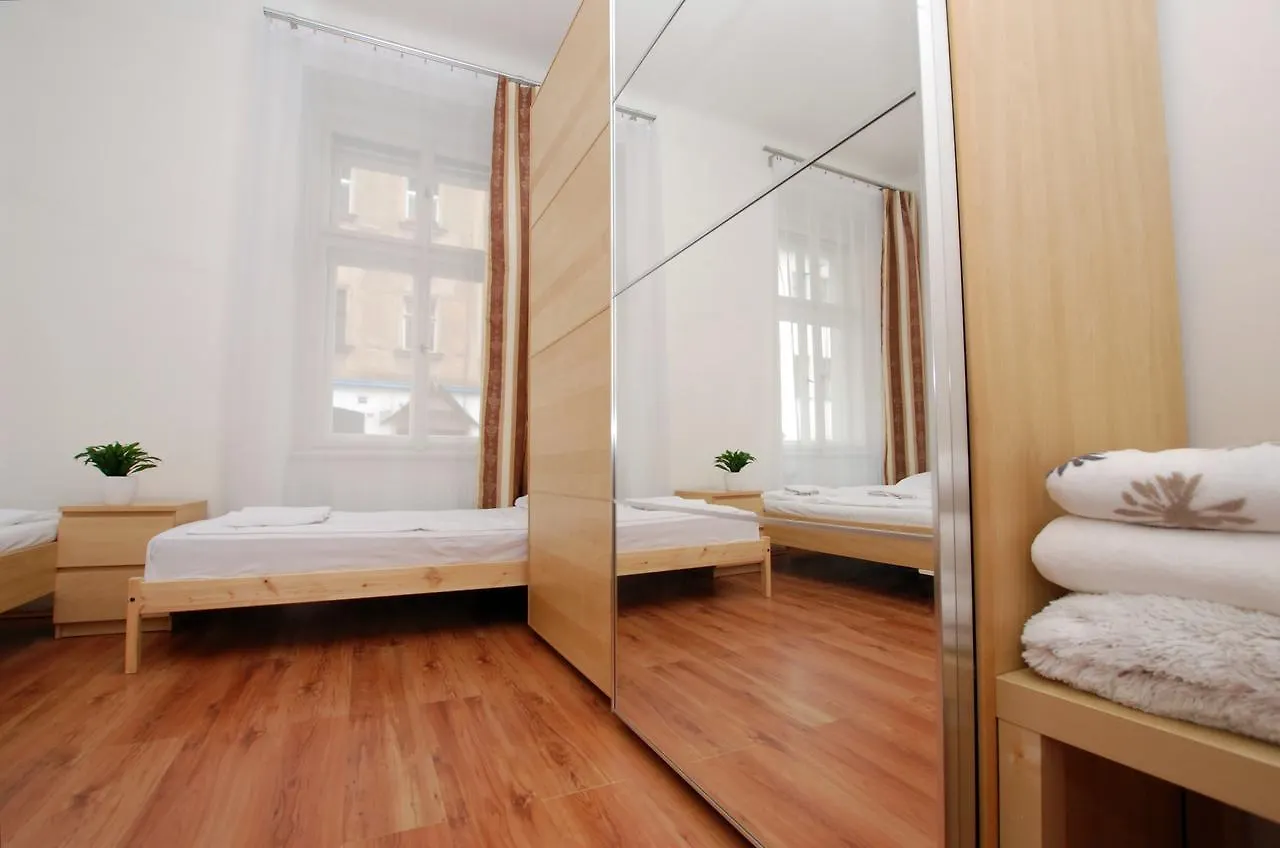 Cimburkova Apartments Prag
